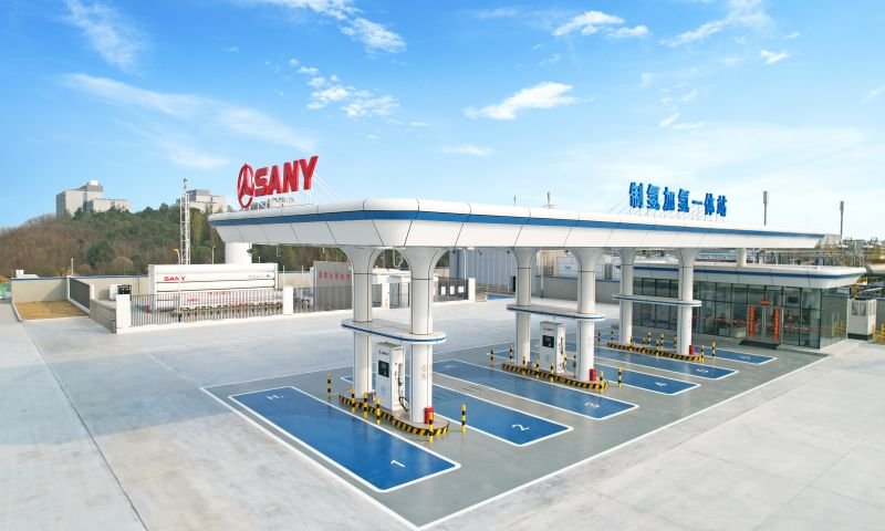 Integrated 2000Kg hydrogen refueling station Hydrogen Refuelling Stations